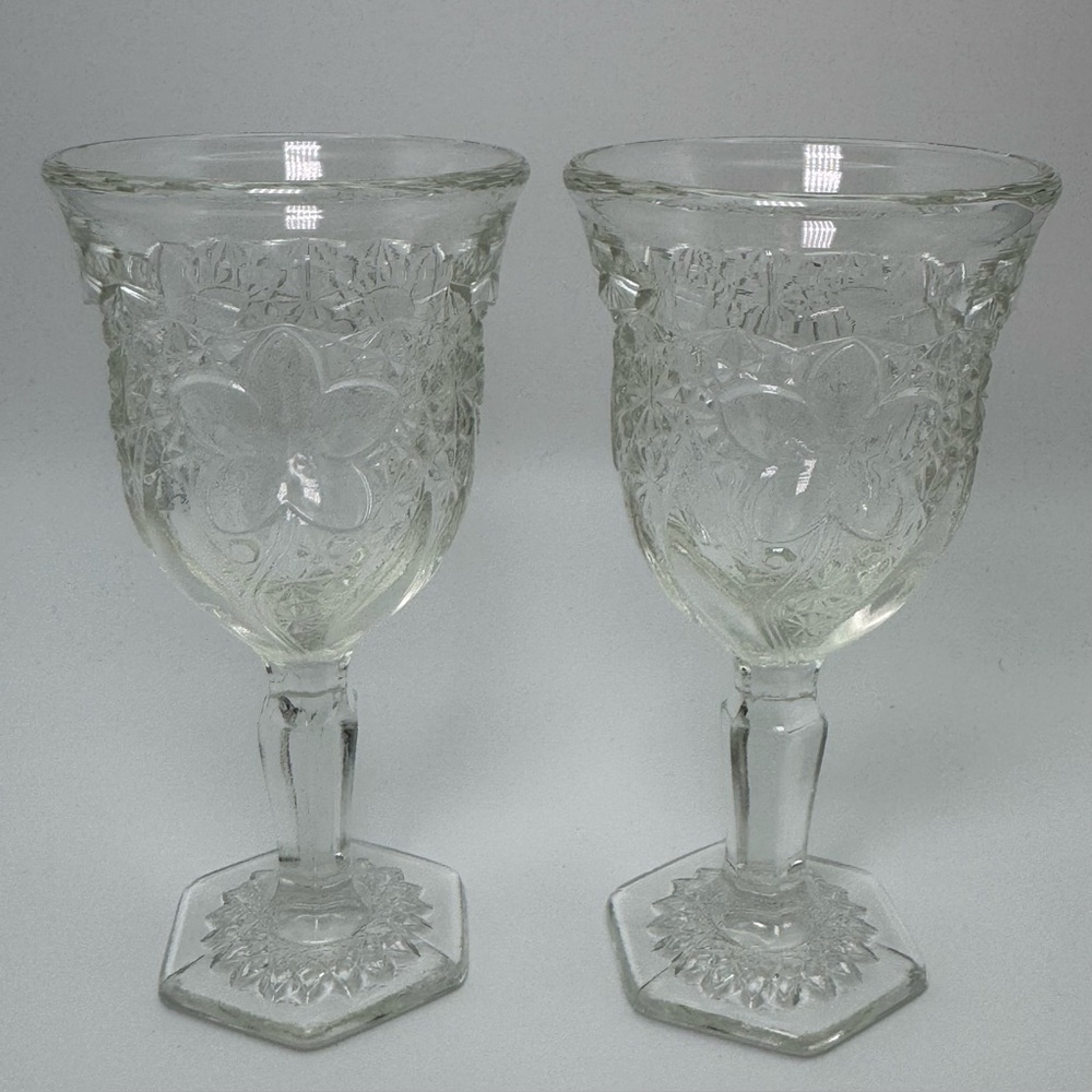 Vintage Pressed Glass Goblets – Flower Medallion Pattern – Set of 2 Hexagon Base